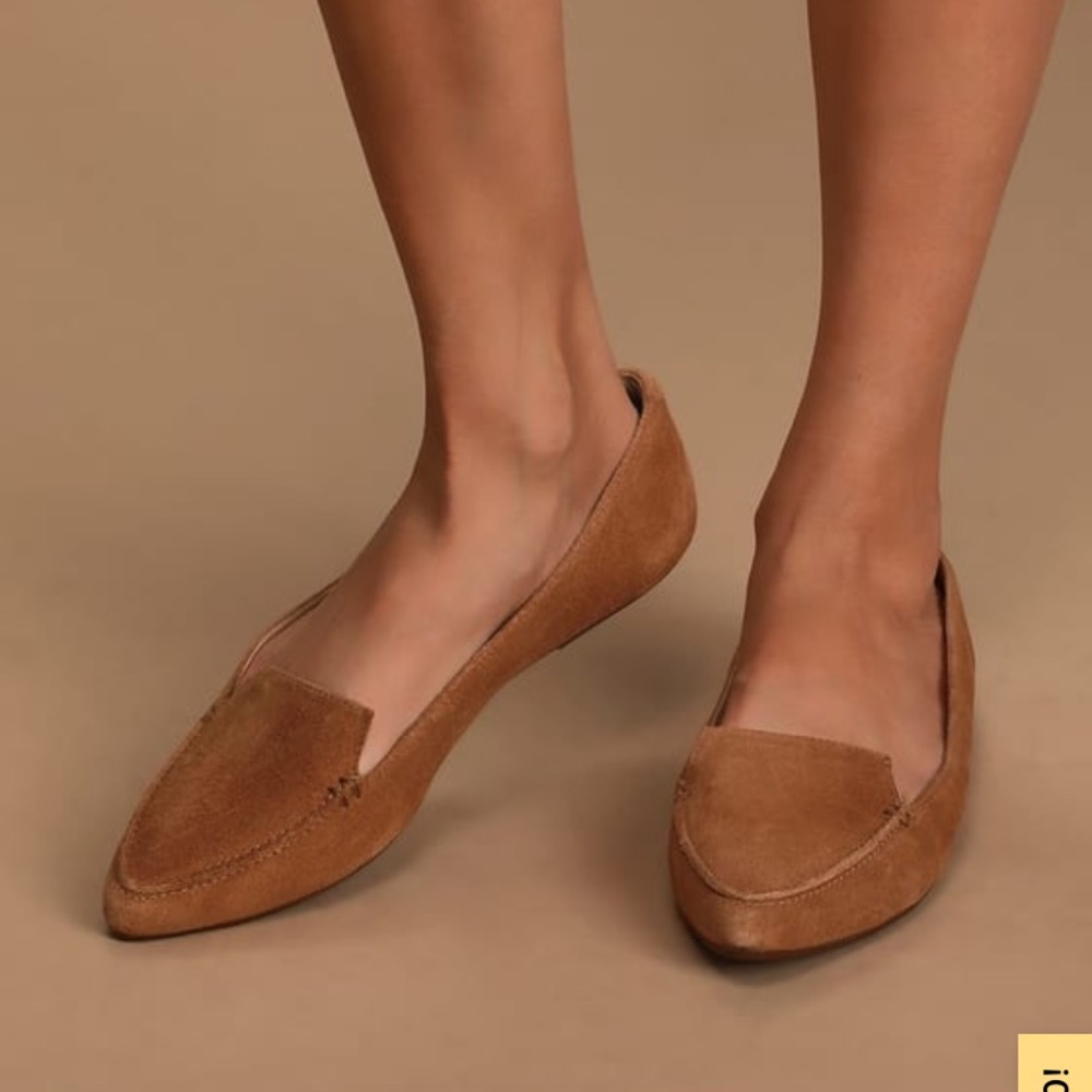 *WORN ONCE* Lulu’s Brown Suede Loafers